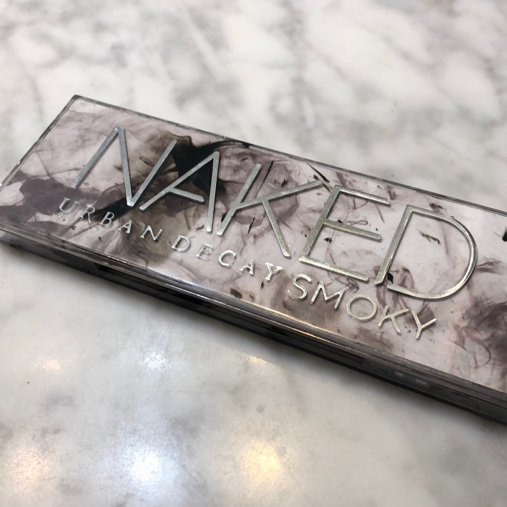 Urban Decay Naked Smokey Palette